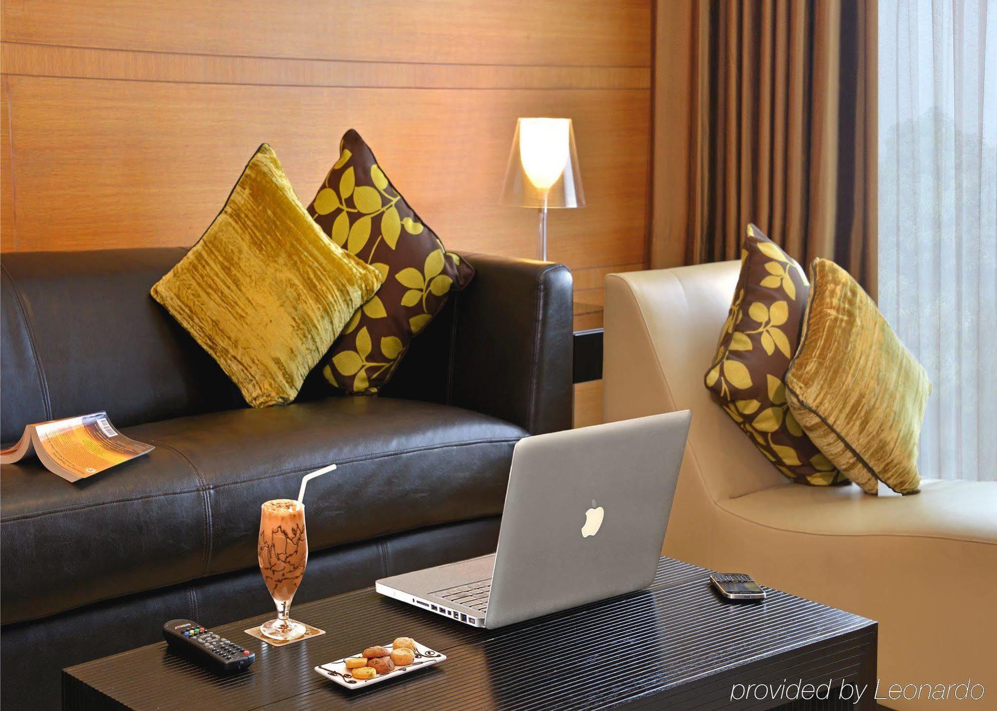 Hotel The Golkonda 4*